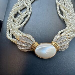 Vintage multi strand faux pearl necklace